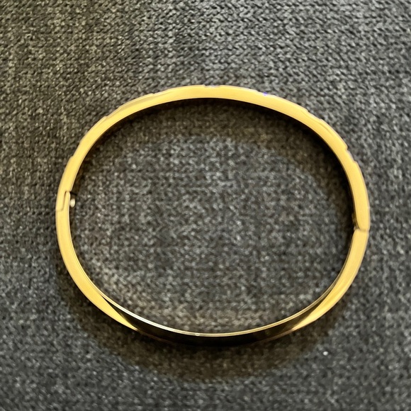 Set of 4 bracelets, 2 earrings and 1 nose ring. All NEW! - Picture 7 of 14